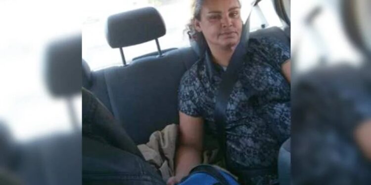 Mulher é encontrada morta por assistentes sociais no dia de consulta psicológica