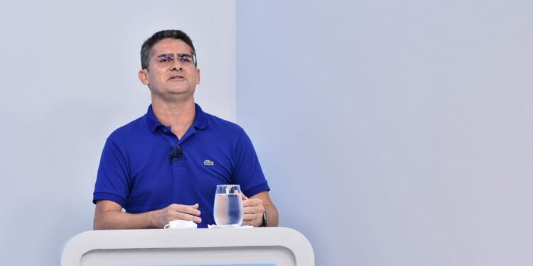 David garante que vai cumprir os 4 anos na Prefeitura de Manaus