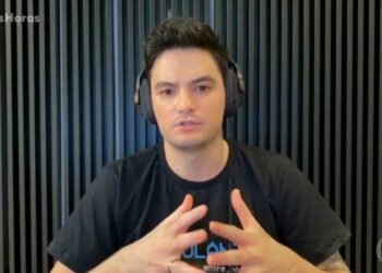 Felipe Neto é indiciado pela Polícia Civil por corrupção de menores