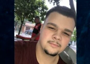 Jovem é morto a tiros no velório do amigo; assista o vídeo