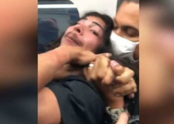 Artista de rua é humilhado e agredido por segurança de metrô; assista o vídeo