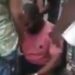 Homem negro desmaia ao ser acusado de roubo por seguranças de loja de sapatos