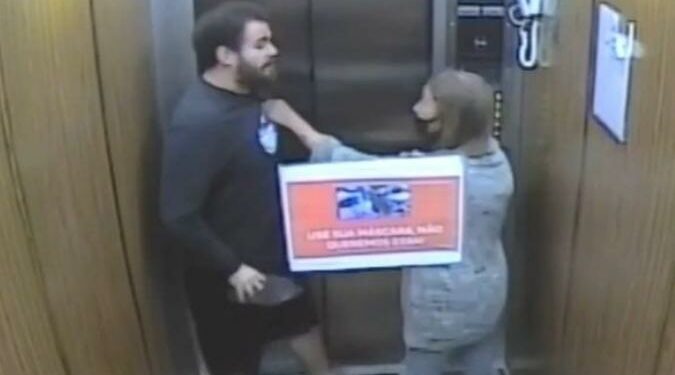 Vídeo: neto é flagrado agredindo avó dentro de elevador