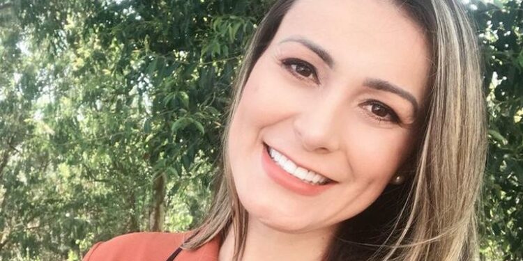 Andressa Urach revela que doou mais de R$ 2 milhões para igreja Universal