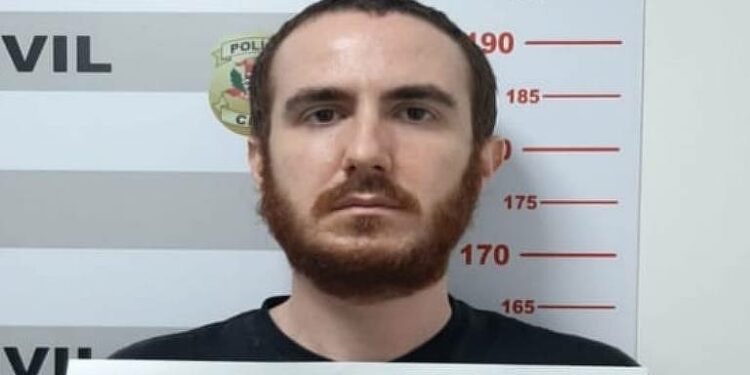 Homem que usou remédio para causar aborto em namorada durante o sexo, paga fiança e é solto