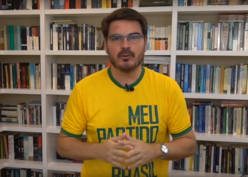 Após ser demitido da Jovem Pan por comentários machistas, Rodrigo Constantino assina com a RedeTV!