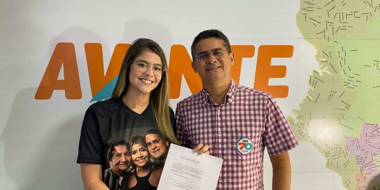 Fernanda Aryel assume presidência nacional do Avante Jovem