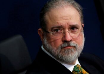 Afastamento de Wilson Lima e demais governadores não está nos planos de PGR, afirma Veja