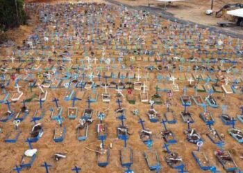 Prefeitura de Manaus faz pedido emergencial para construção de 22 mil covas