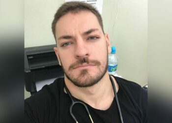 Após três semanas internado, médico de 28 anos morre por complicações de Covid-19