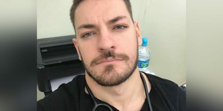 Após três semanas internado, médico de 28 anos morre por complicações de Covid-19