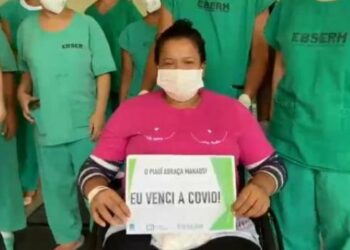 Pacientes manauaras que foram transferidos para tratar a covid-19 em Teresina recebem alta