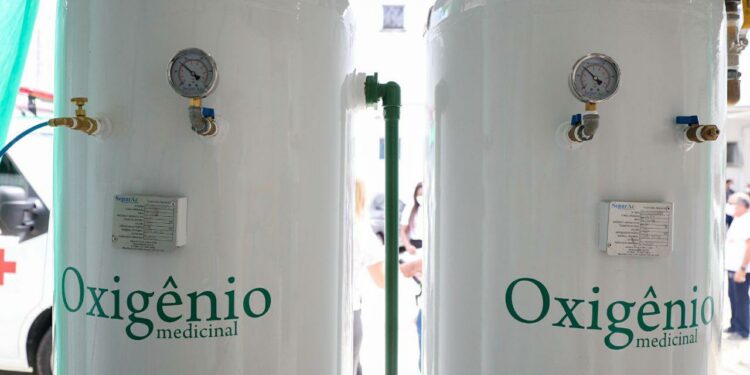 Amazonas amplia produção independente de oxigênio medicinal