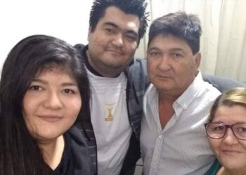 Jornalista perde toda a família para a Covid-19 em oito dias