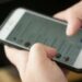 Em Manaus, mulher atropela o marido após ver mensagem suspeita no celular dele