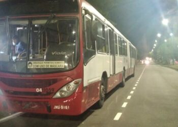 Passageiros da linha 640 vivem momentos de terror durante assalto em Manaus