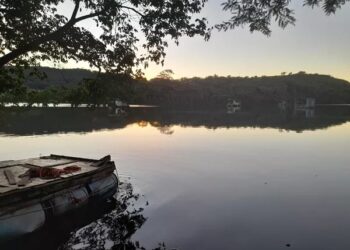 Tragédia! Jovem sai para nadar com amigos e corpo desaparece no rio