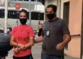 Garota de programa é presa acusada de estuprar o ex-namorado