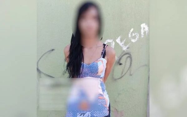 Travesti é presa suspeita de furtar arma de PM após programa