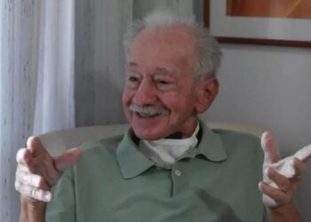 Corpo de idoso que morreu de Covid-19 é trocado em hospital e enterrado por outra família