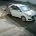 Vídeo: assaltante arranca com carro e arrasta mulher e bebê