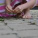 Menina de 7 anos é estuprada por amigo de pai durante visita em sua casa