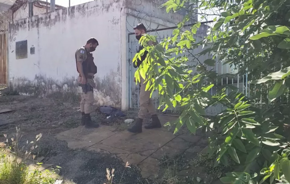 Morador de rua invade casa e estupra idosa