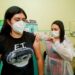 Trabalhadores da educação serão vacinados nesta quarta-feira (19/5) em Manaus