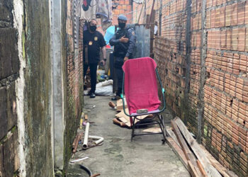 Homem é retirado de dentro de casa e executado por criminosos em Manaus
