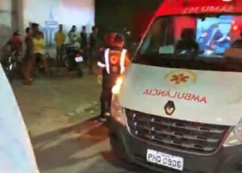 Justiceiro atira no peito de criminoso e salva vítima de assalto em Manaus