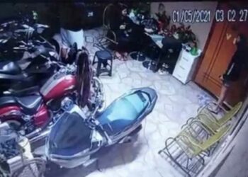 Vídeo mostra momento em que mulher mata namorado com tiro acidental