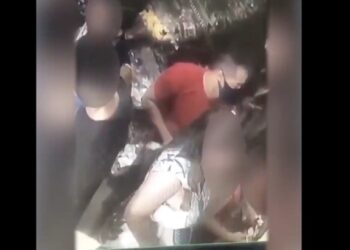 Câmeras de segurança flagram homem esfregando o pênis em mulher grávida dentro de loja; veja o vídeo