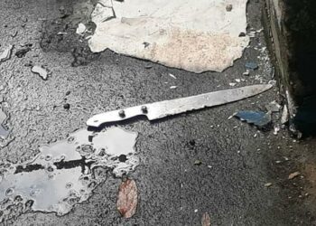 Morador de rua é brutalmente assassinado com facadas na cabeça em galpão no Alvorada