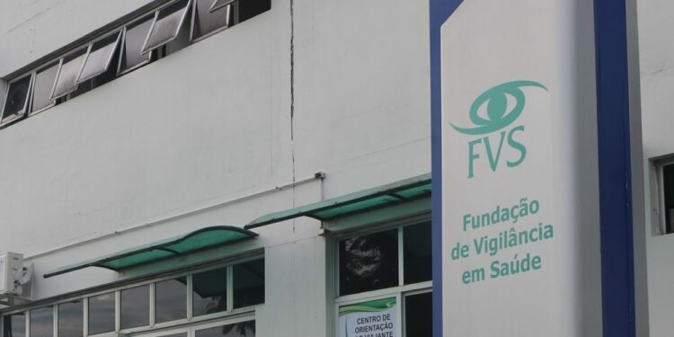 FVS-AM confirma caso de variante da Covid do Reino Unido em Manaus