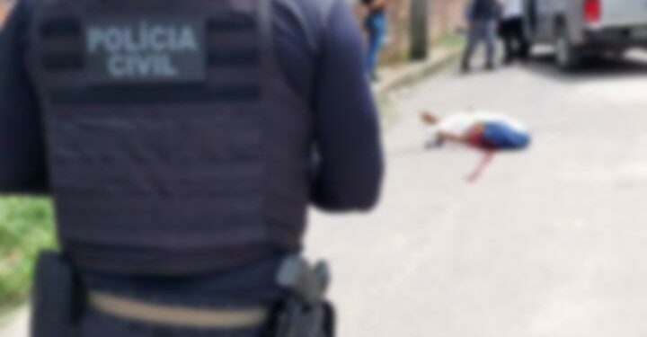Dois homens são morto com mais de 11 tiros por criminosos em Manaus