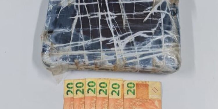 Paciente é preso dentro do 28 de Agosto ao ser flagrado com 1 quilo de maconha