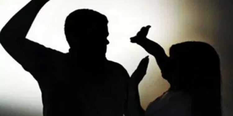 Home é preso por agredir esposa e enteado em Presidente Figueiredo