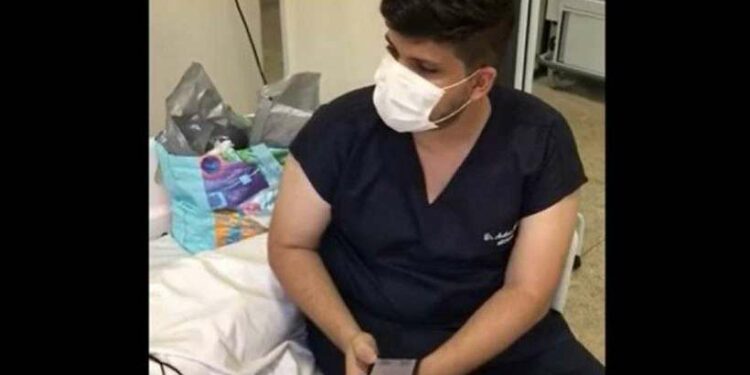 Emoção: Médico canta para paciente com Covid-19 antes dela falecer