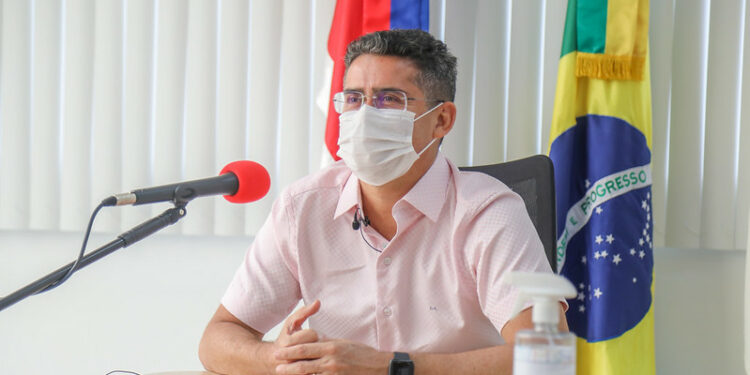David Almeida anuncia vacinação em pessoas de 38 e 39 anos ainda nesta semana