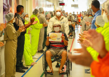 Hospital Delphina Aziz supera 6 mil altas de pacientes curados da Covid-19