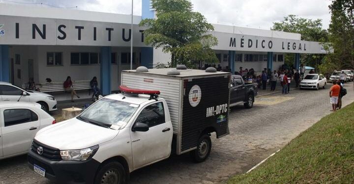 Jovem é assassinado por casal com quem dividia casa alugada na zona Norte de Manaus