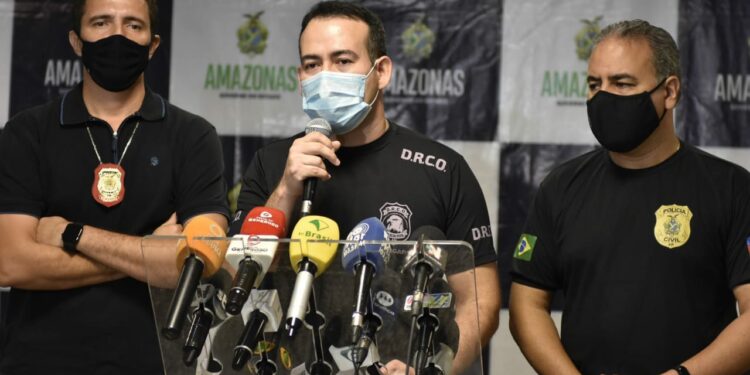 Criminosos que queimaram frente do 13º DIP são presos na zona norte