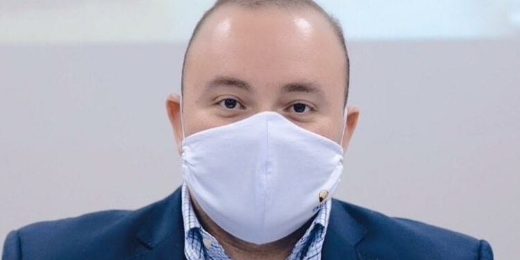 MP investiga deputado Fausto Júnior por empregar funcionária fantasma