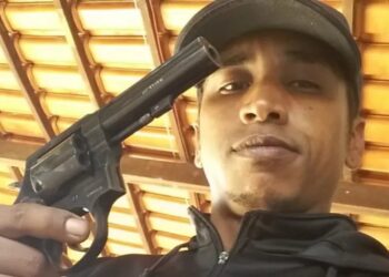 Homem enviou foto com arma horas antes de matar ex-namorada: “hoje tem surpresa”