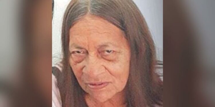 Família procura por idosa com alzheimer que desapareceu apos sair de casa no bairro Compensa