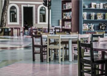 Pai deixa filha de 5 meses em creche e ela morre horas depois