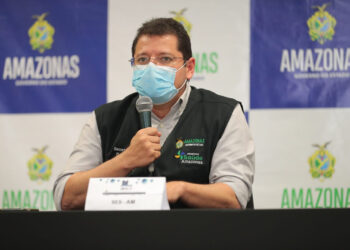 Secretário de Saúde de AM pede exoneração do cargo