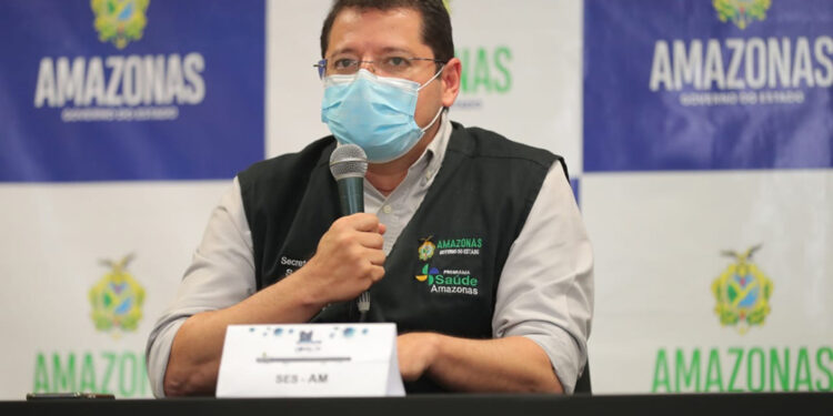 Secretário de Saúde de AM pede exoneração do cargo