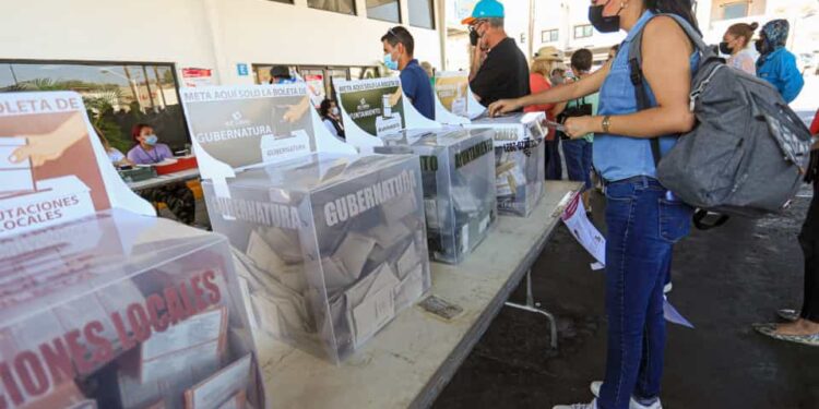 Cabeças humanas são deixadas em locais de votação durante eleições no México