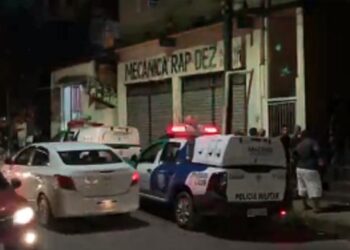 Em Manaus, filho sofre surto, mata pai e esfaqueia mãe no peito